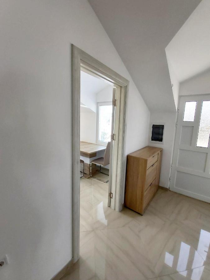 Appartement Viktor à Herceg Novi Extérieur photo